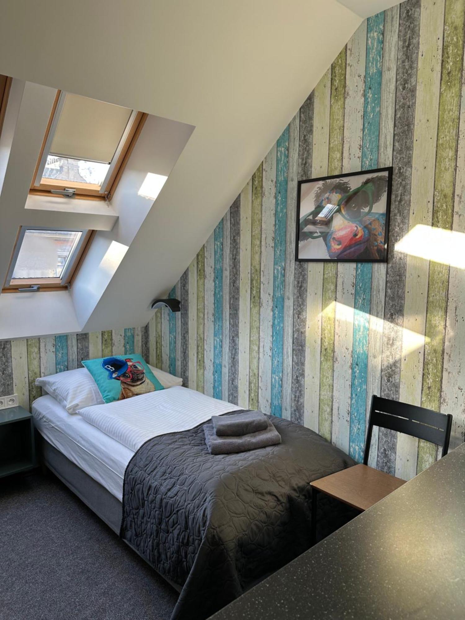 Rc Jecna Rooms Prague Exterior photo